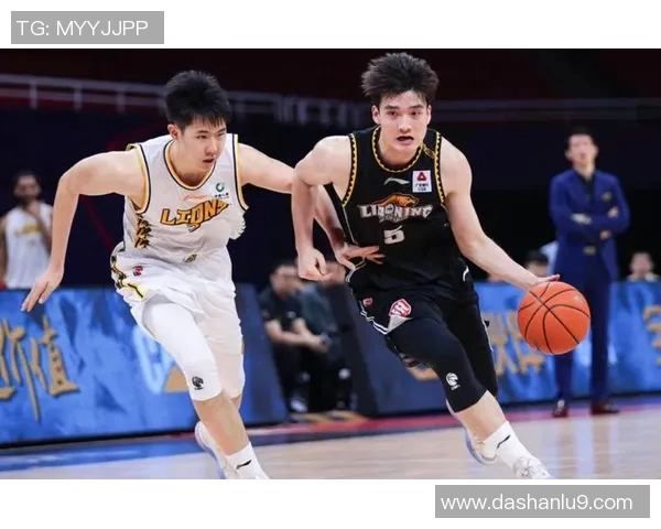 辽宁男篮宣布与外援过庆豪续约，夺冠阵容再度完整